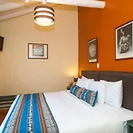 Hotel Auka Saphi