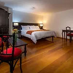 Illa Hotel