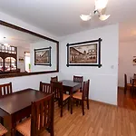 Yabar Hotel Plaza