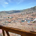 Hostel Kusiy Qosqo