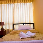 Yupanqui Apartments I
