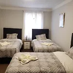 Valicha House