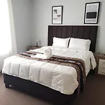 Valicha House