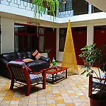 Inca Wasi Plaza