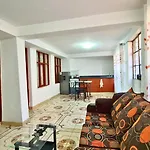 Inkanook Apartments