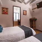 Hotel Guest House Wayra