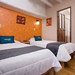 Hotel Guest House Wayra