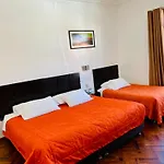 Hostal & Apartments El Triunfo