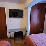 Los Profesionales Hospedaje-Transporte Aeropuerto Gratis!