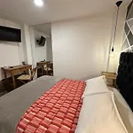 Blacky Hostel And Apartments (Adults Only)