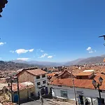 Intro Hostels Cusco