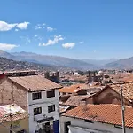 Intro Hostels Cusco