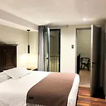 Hotel Montes Central