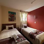Hotel Andean Host Inn