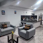 Comfortable Apartment In Premiere
