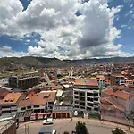 Santa Monica Home Cusco