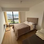 Departamento Moderno Y Comodo, 3 Hab, 2 Banos Y Buena Vista