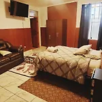 Casa Mirador Guesthouse