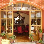 Hostal Casa Elena