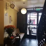 Tecte Guest House