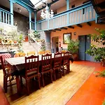 Hostal Suecia I