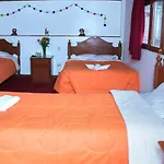 Hostal El Monarca