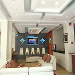 Capac Hotel II