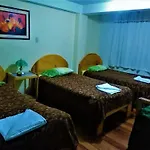 Villa Betty Hostal B&B