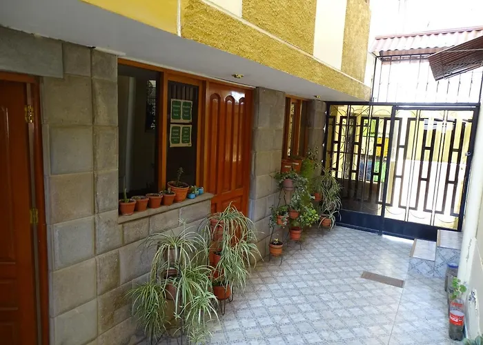 Hostal Samani