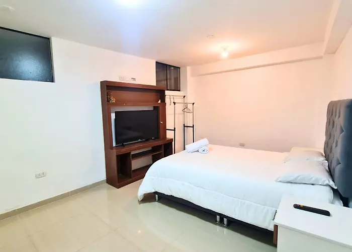 Munay Host & Memories Siete Cuartones