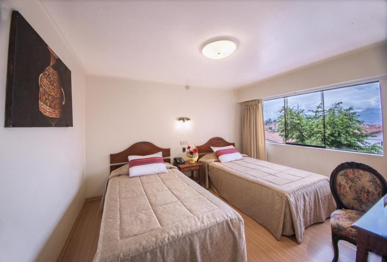 Hotel Ruinas 3*