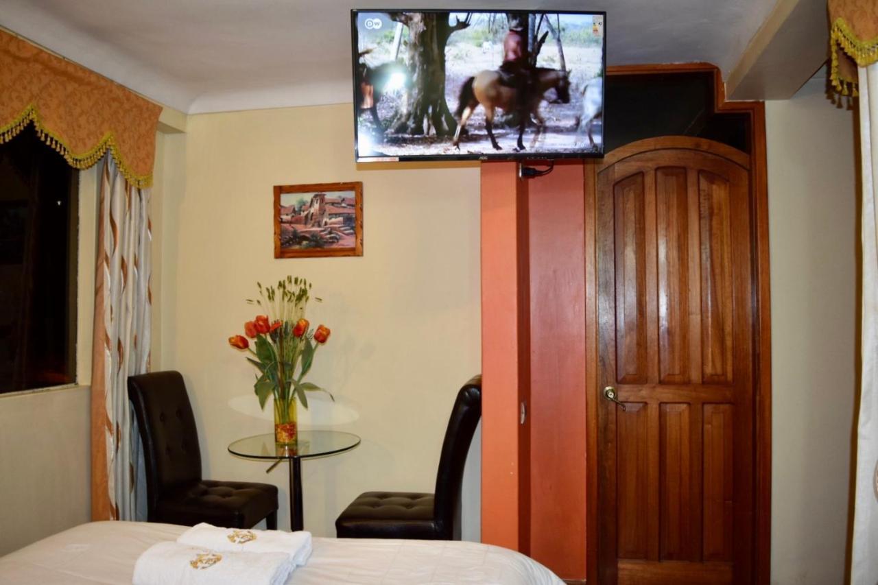 Golden Peru Hotel 2*