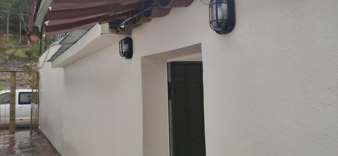 Casitas Acogedoras En Centro A 3 Cuadras De La Plaza De Armas Apartment