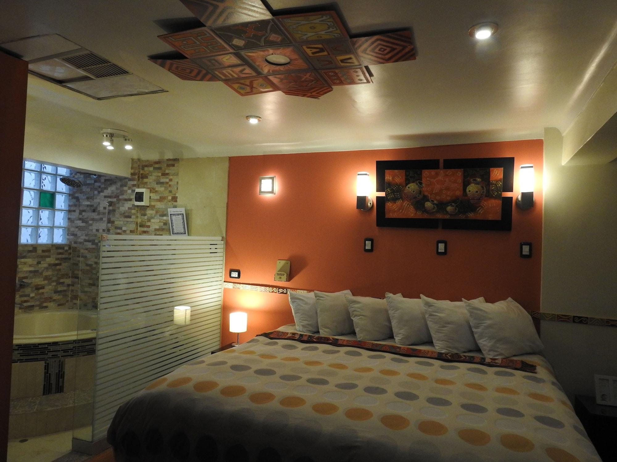Manco Capac Hotel 3*