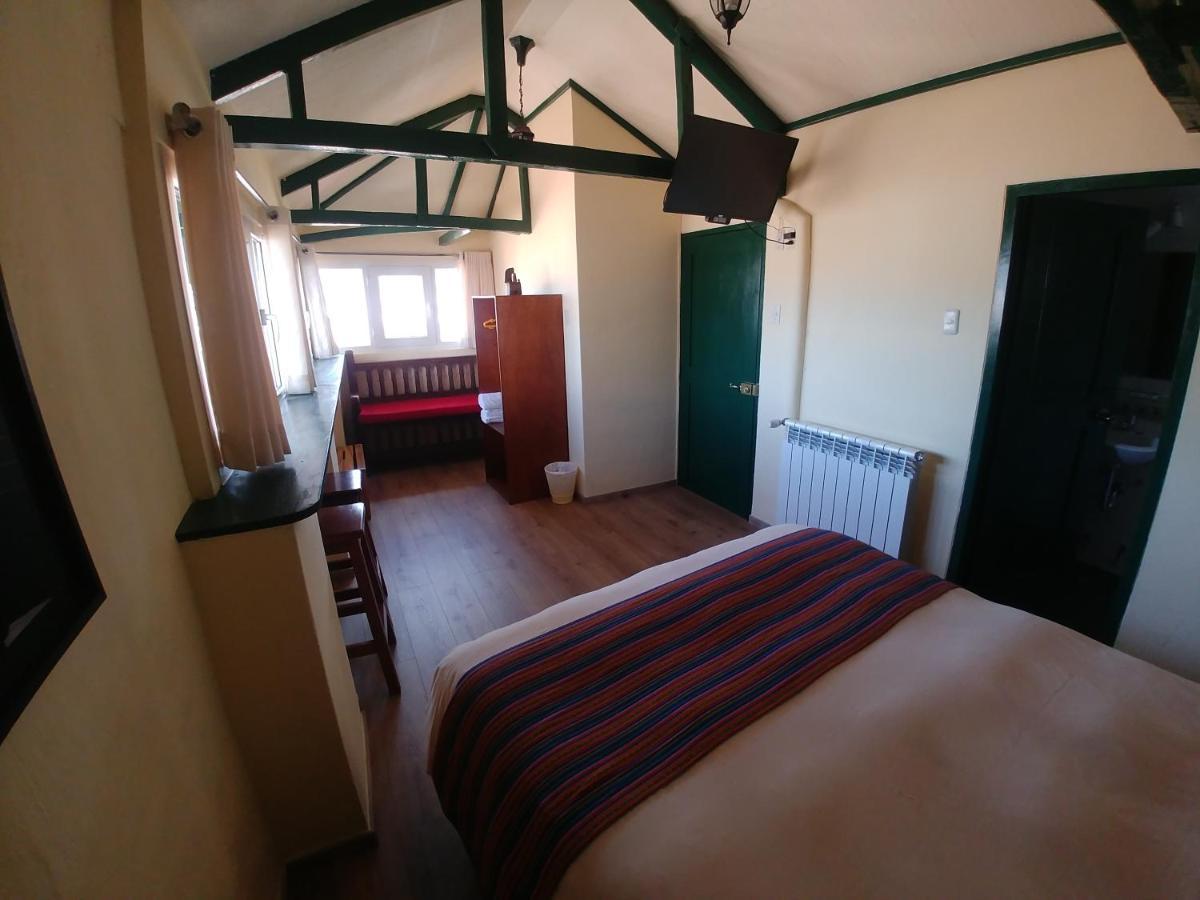 Inn Corihuasi 3*