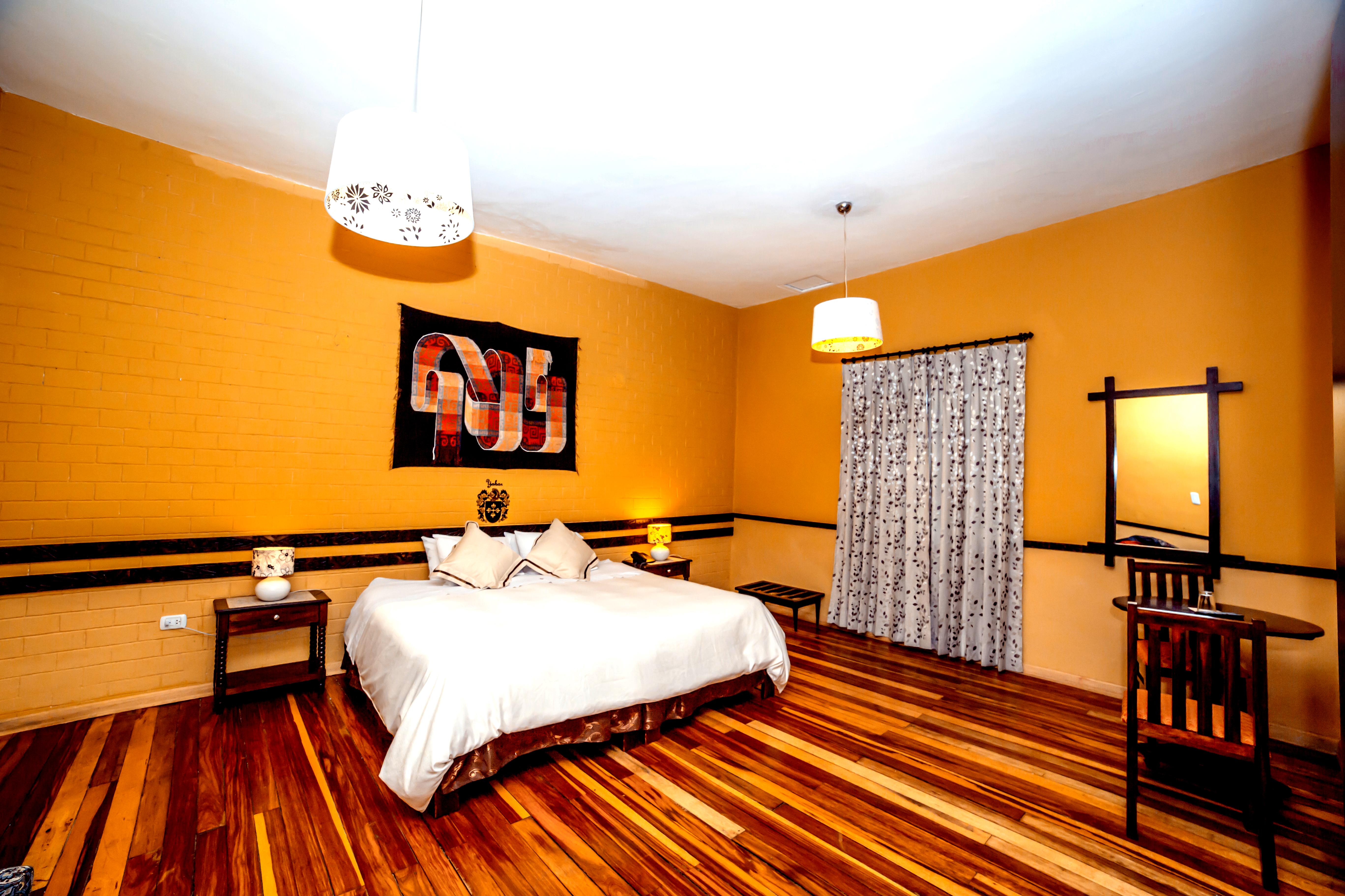 Hotel Yabar Plaza