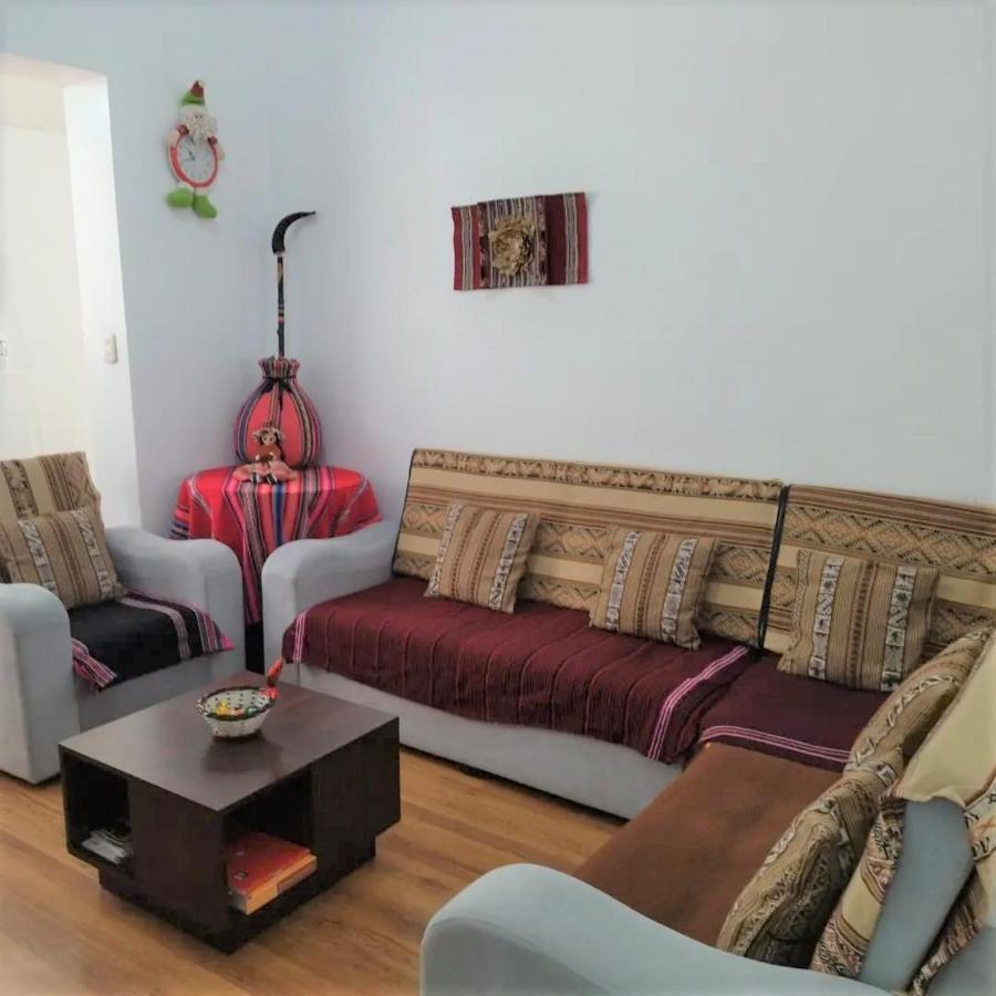 Piso De Kireyna Apartment