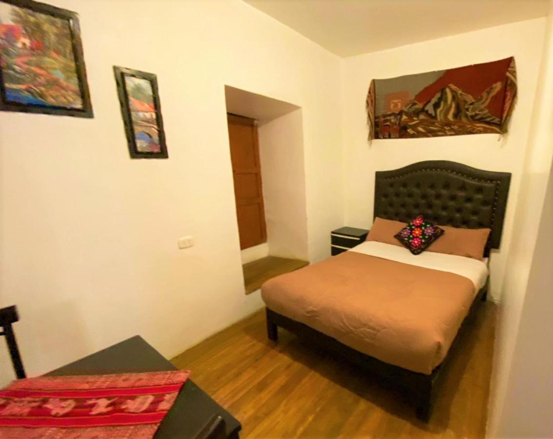 Kusichiq House Hostel