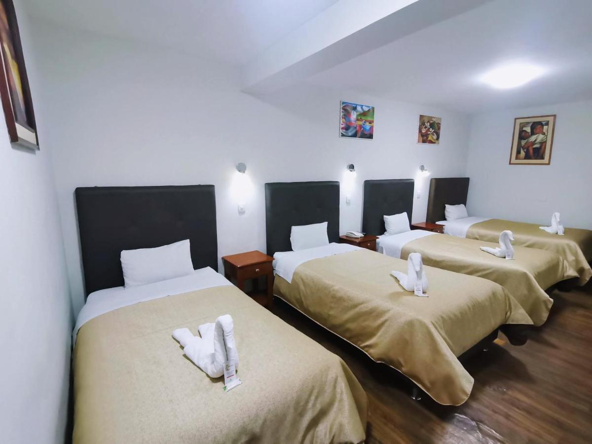 Urpi Hotel 2*