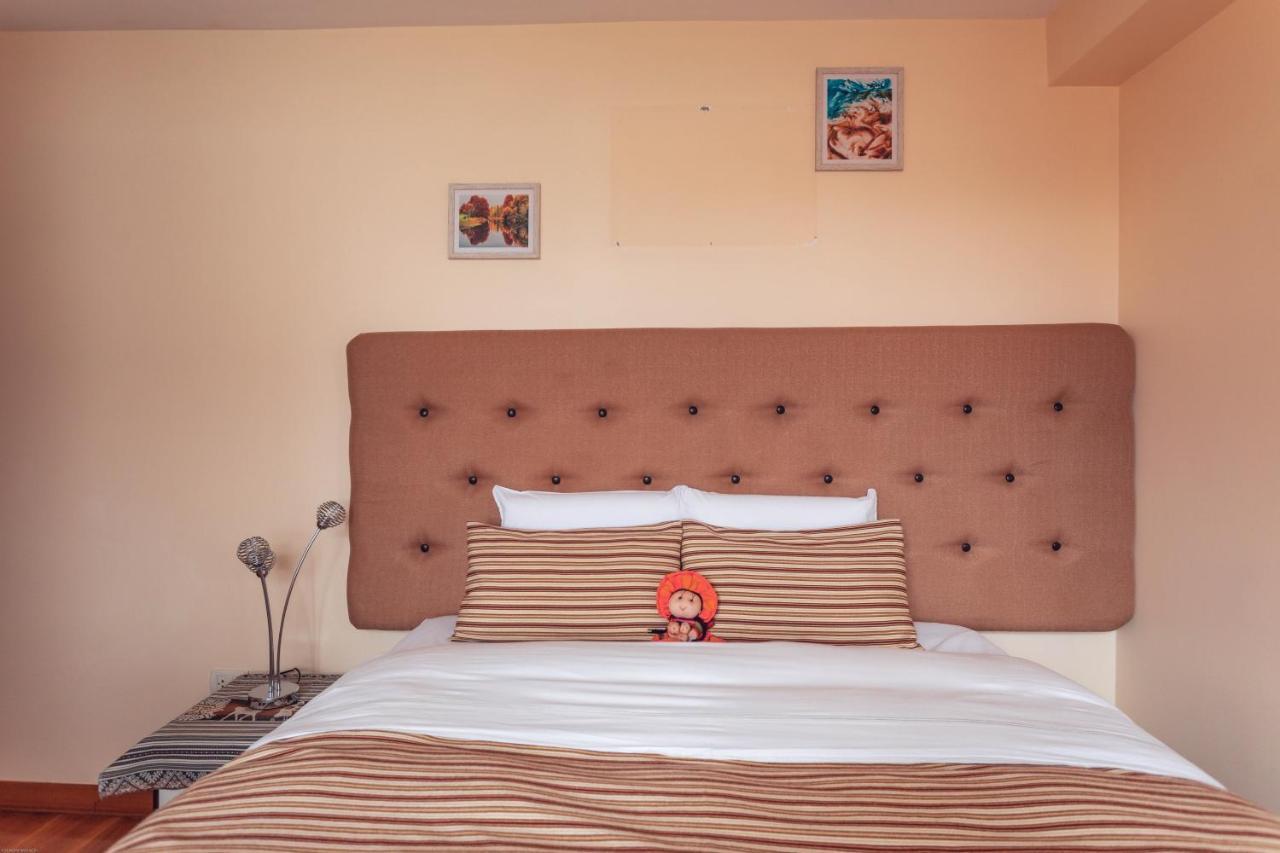 Hotel Quenas 3*
