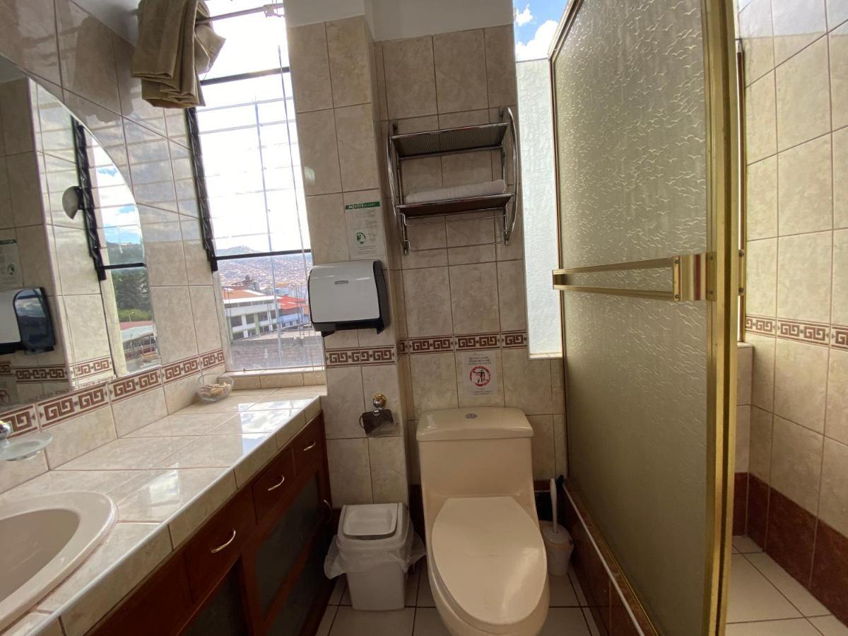 Golden Peru Hotel 2*