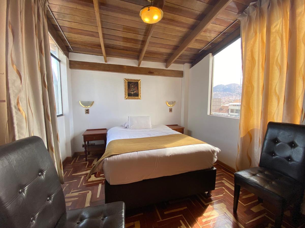 Golden Peru Hotel