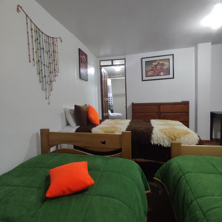 Casa Sapantiana Con Vista Al Bosque, Cerca A Sacsayhuaman Bed & Breakfast