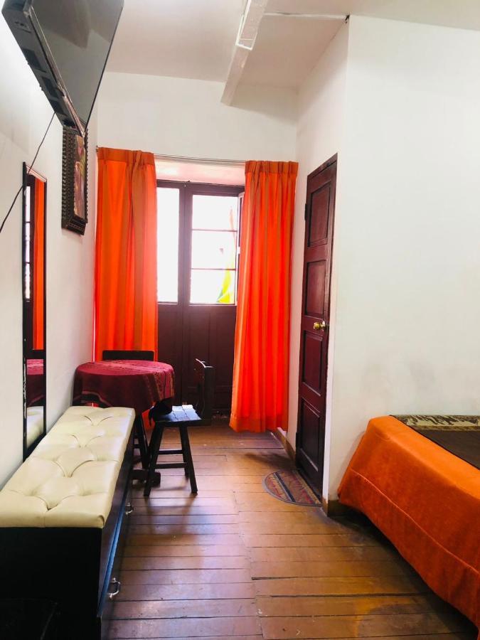 Imperial Golden House Bed and breakfast