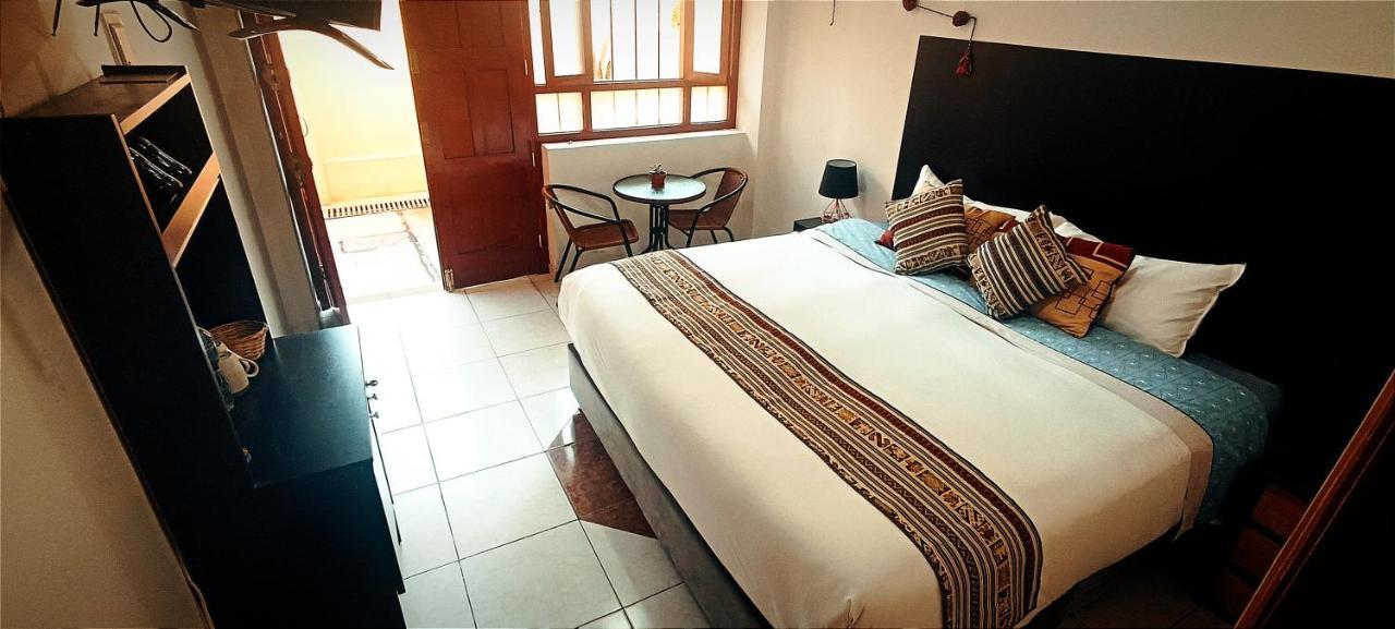 Cusco Rooms *