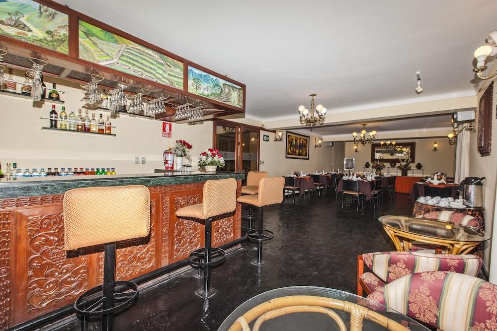 Hotel Agustos