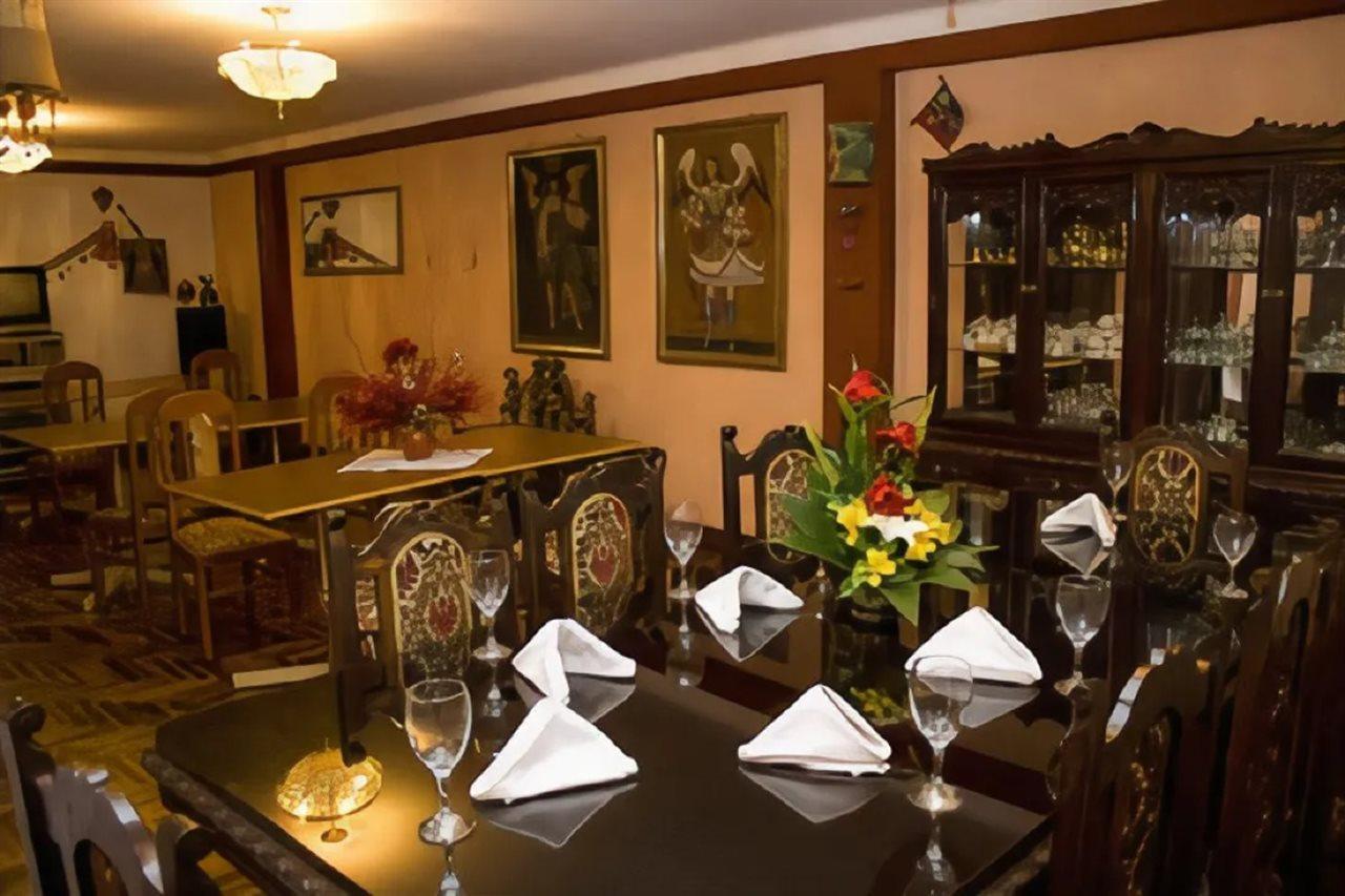 Manco Capac Hotel