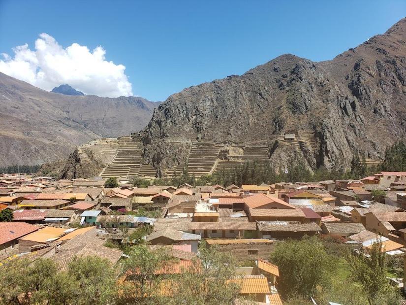 Kukuli Castillo Inka * Cusco
