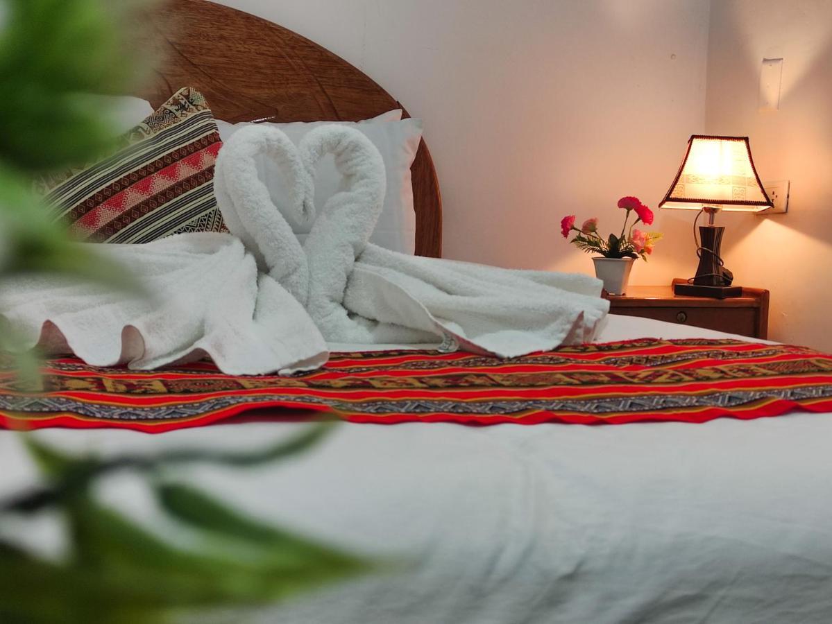 Hotel House *
