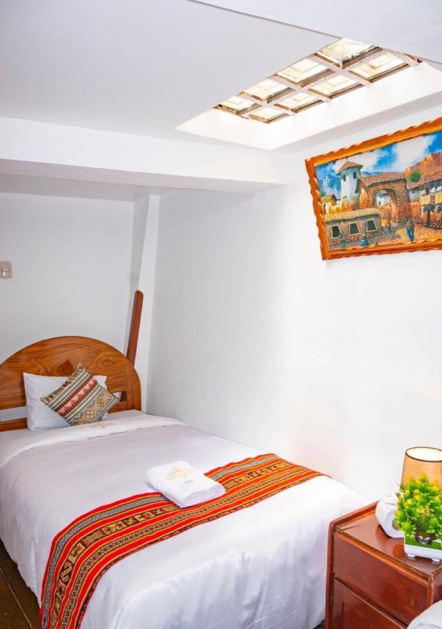 House Hotel *